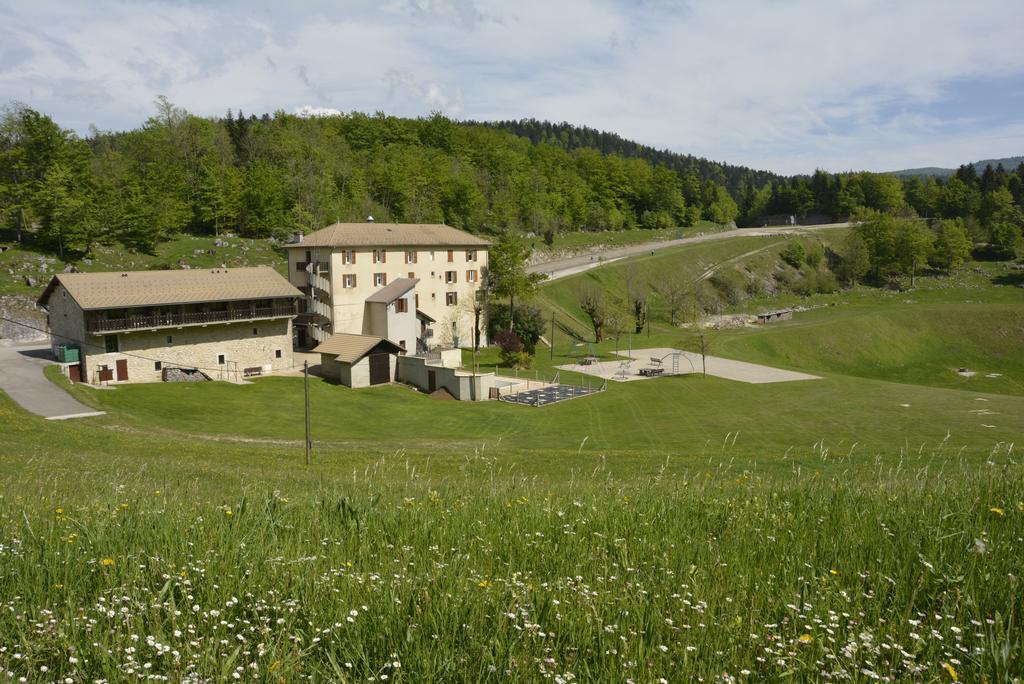 Hotel Du Col De La Machine Saint-Jean-en-Royans Eksteriør billede